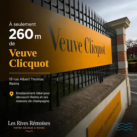 Les Rives Remoises דירה