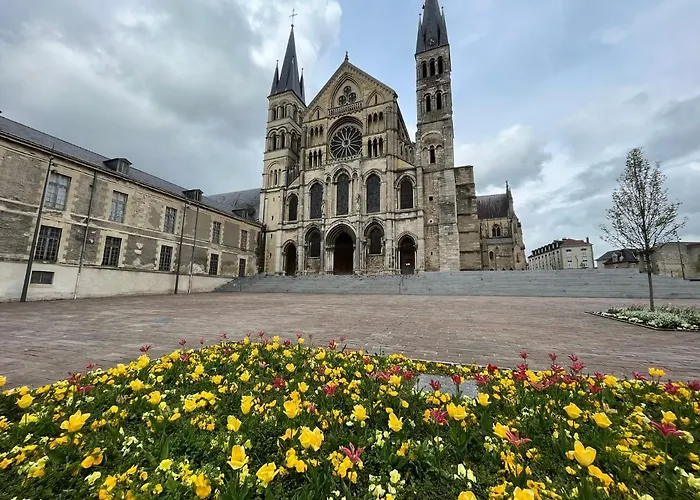 Les Rives Remoises Апартаменты