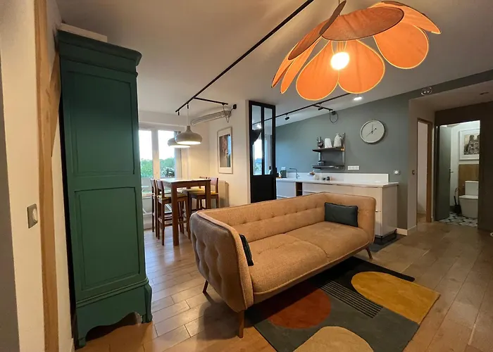 Апартаменты Les Rives Remoises Реймс